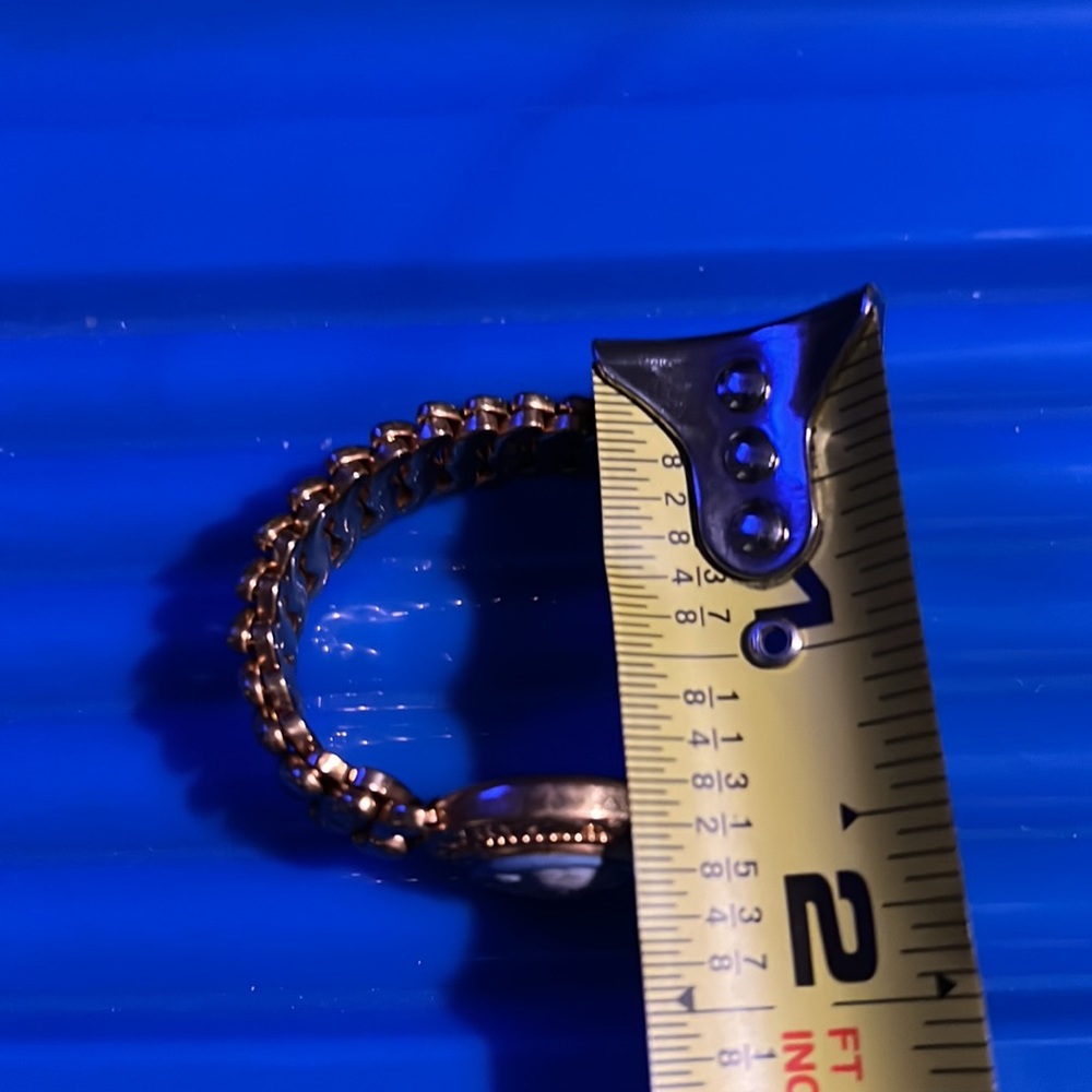 Vintage “American Queen” Pitman & Keel Goldtone & Blue cameo expansion bracelet - Picture 15 of 16